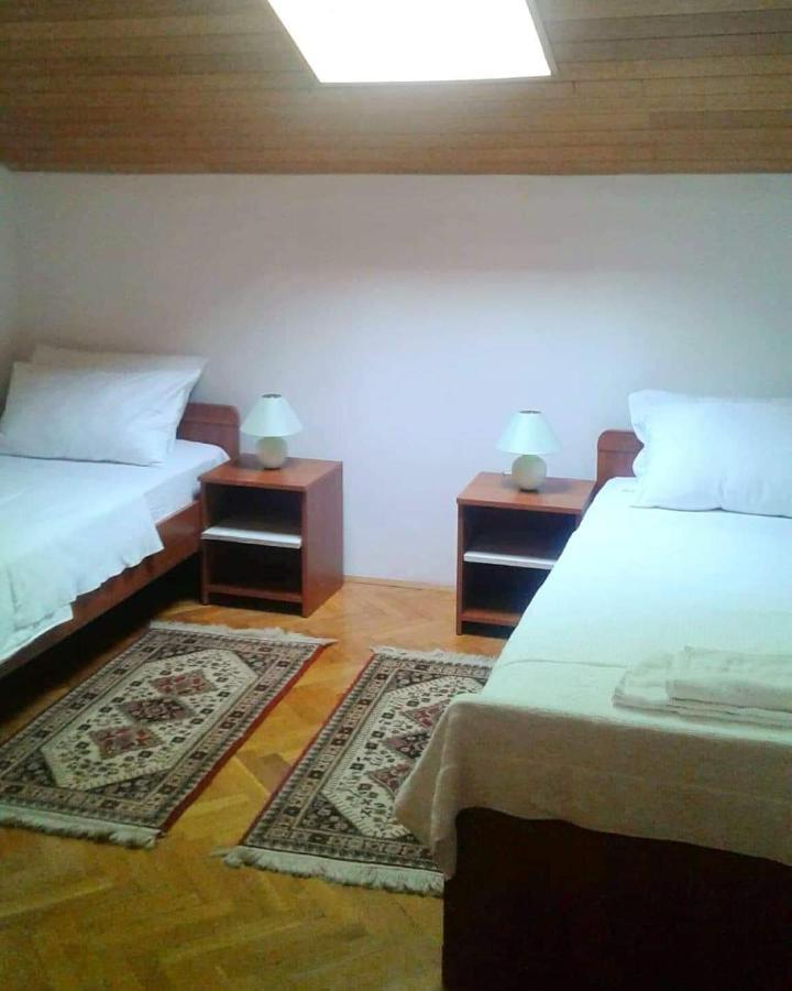 Apartmani Ruzmarin - Seget Donji, Trogir Exterior foto
