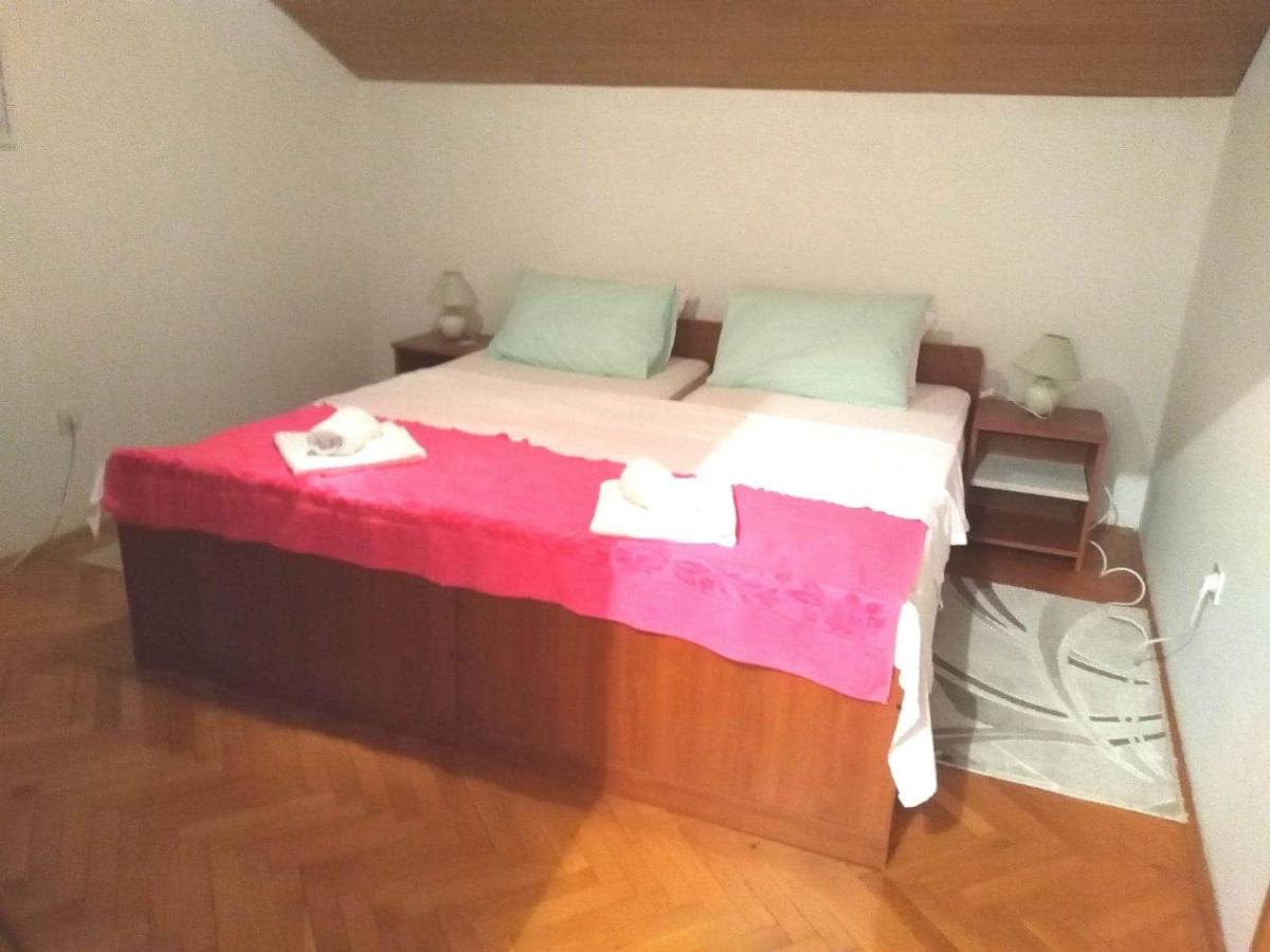 Apartmani Ruzmarin - Seget Donji, Trogir Exterior foto